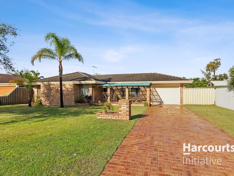 34 Jefferson Drive, Marangaroo WA 6064