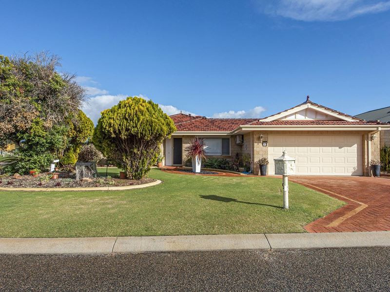 5 Taranto Walk, Secret Harbour WA 6173