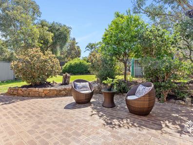 26 Astroloma Place, Koongamia WA 6056