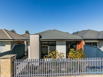 136 Pleasantview Parade, Baldivis WA 6171