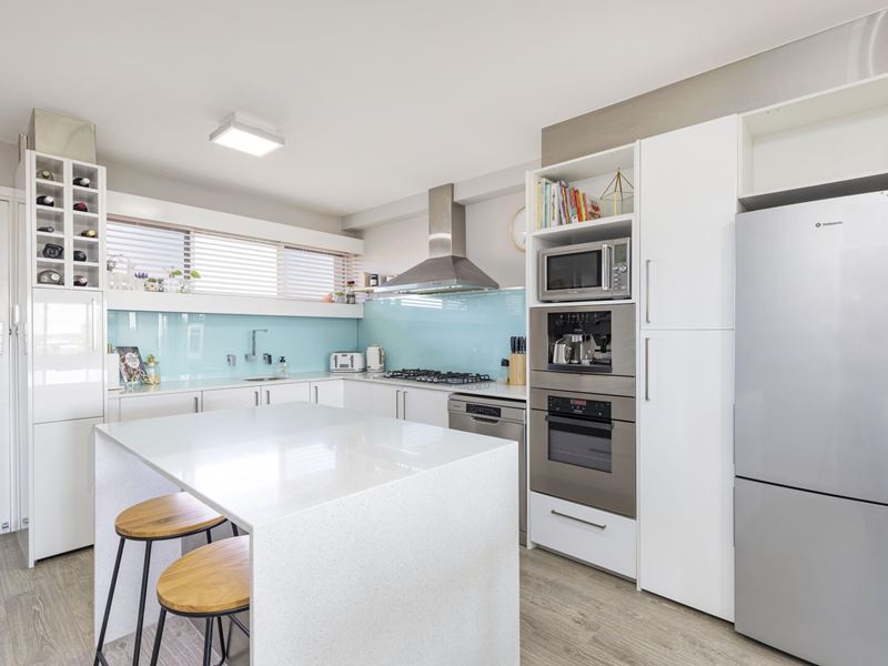 15/196 North Beach Drive, Tuart Hill