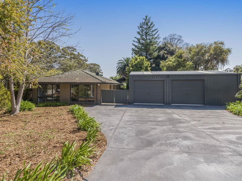 1 Brigalow Way, Lesmurdie