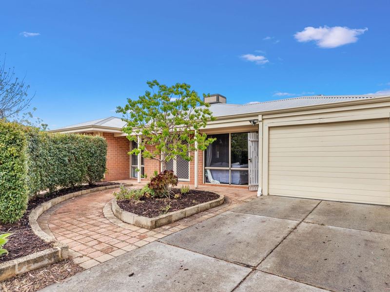 11 Badgingarra Gardens, Ballajura