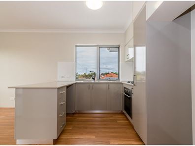 2/334 Belmont Avenue, Kewdale WA 6105