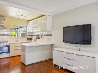 6/321 Harborne Street, Glendalough WA 6016