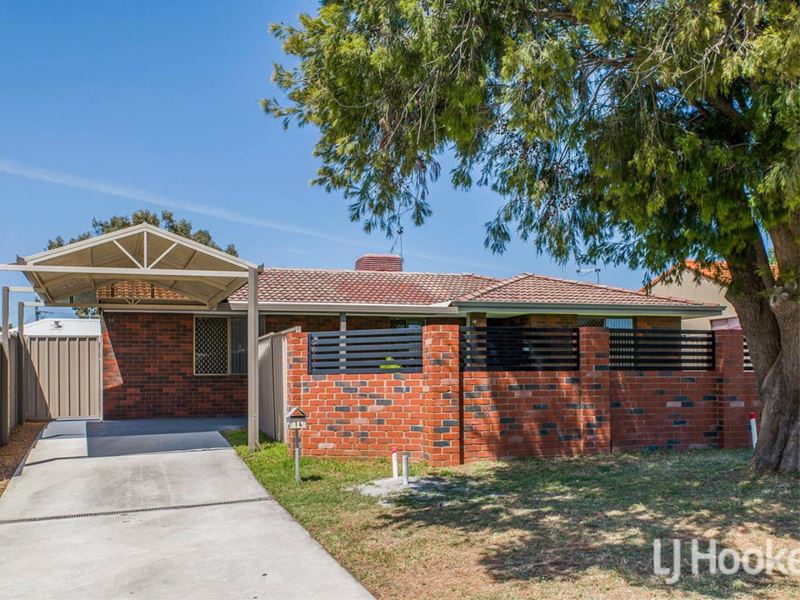 14 Currawong Way, Thornlie WA 6108