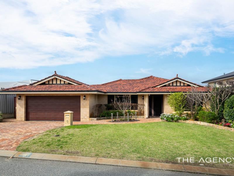 8 Finstock Mews, Padbury