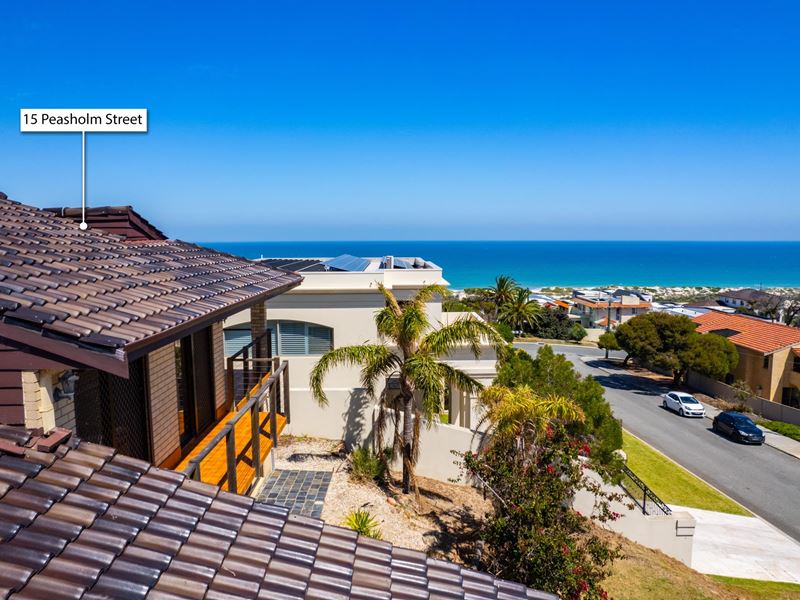 15 Peasholm Street, City Beach