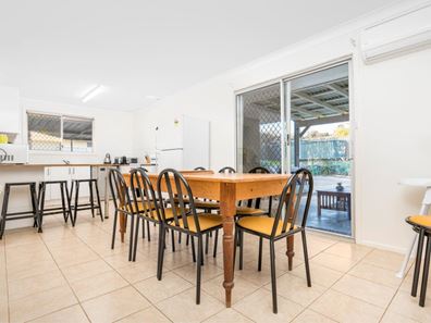 28 Roebuck Street, Mahomets Flats WA 6530