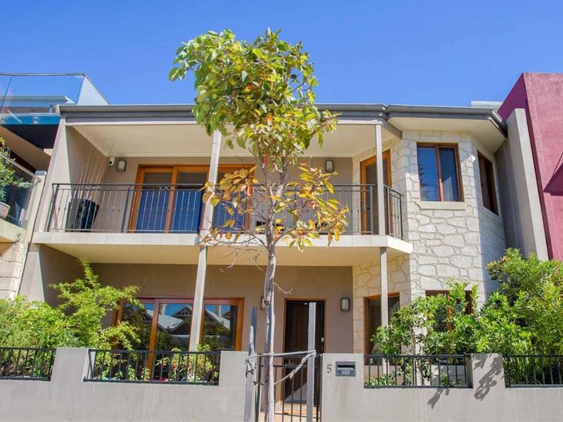 5 South Street, South Fremantle WA 6162