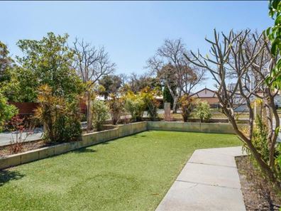 67A Gairloch Street, Applecross WA 6153