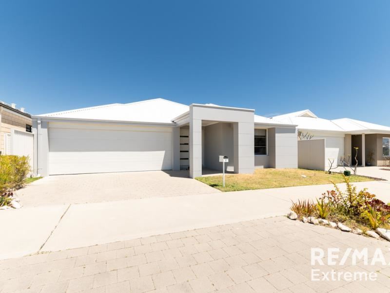 8 Scrubwren Circuit, Alkimos WA 6038