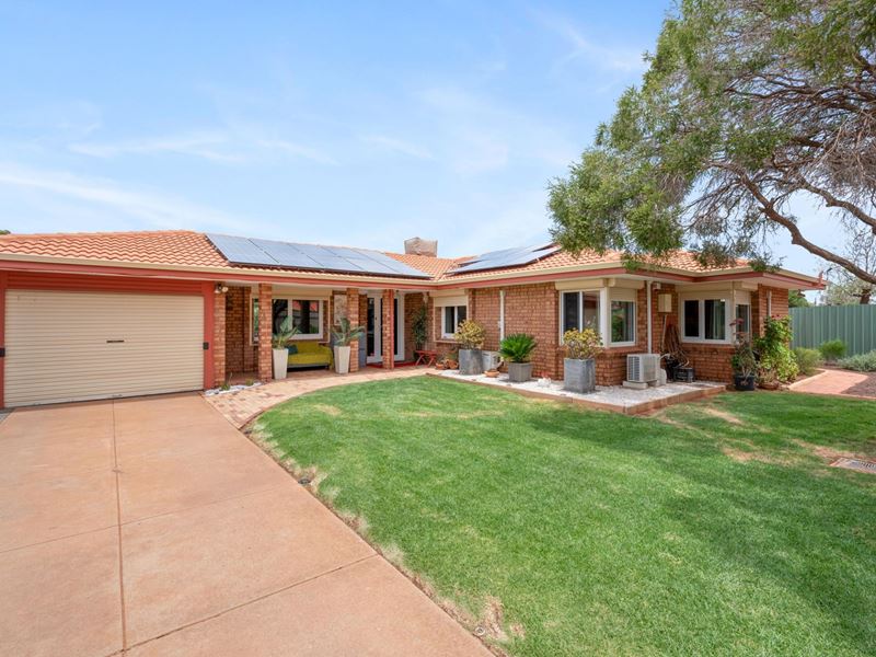 1 Rabbish Place, South Kalgoorlie WA 6430