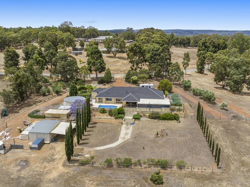 267 Maine-Anjou Drive, Lower Chittering WA 6084