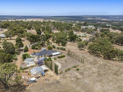 267 Maine-Anjou Drive, Lower Chittering WA 6084