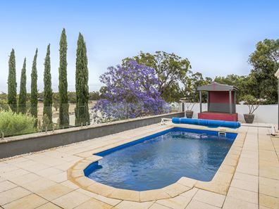 267 Maine-Anjou Drive, Lower Chittering WA 6084