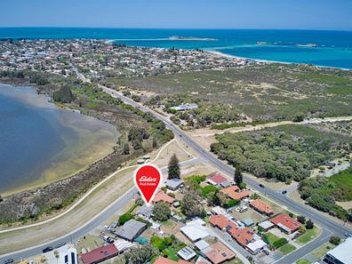 8 Lake Street, Rockingham WA 6168