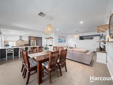 21 Winnipeg Terrace, Wanneroo WA 6065