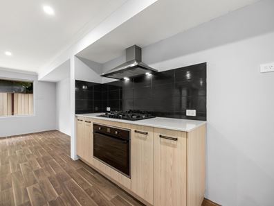 2983 Albany Highway, Kelmscott WA 6111