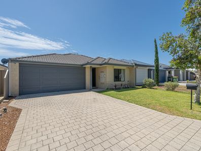 14 Brush Street, Hilbert WA 6112
