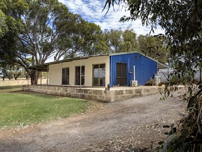 35096 Brand Highway, Greenough WA 6532