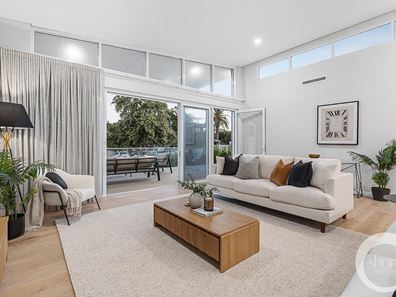28 Boscombe Avenue, City Beach WA 6015