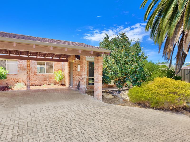4/6 Camden Street, Dianella
