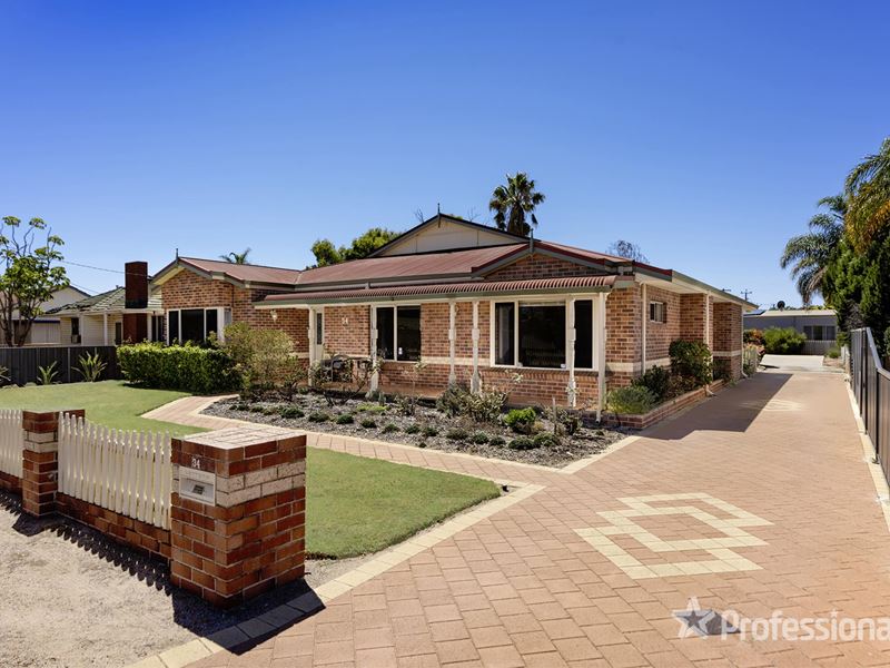34 Charles Street, Bluff Point WA 6530