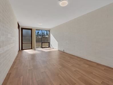 2/139 Augustus Street, Geraldton WA 6530