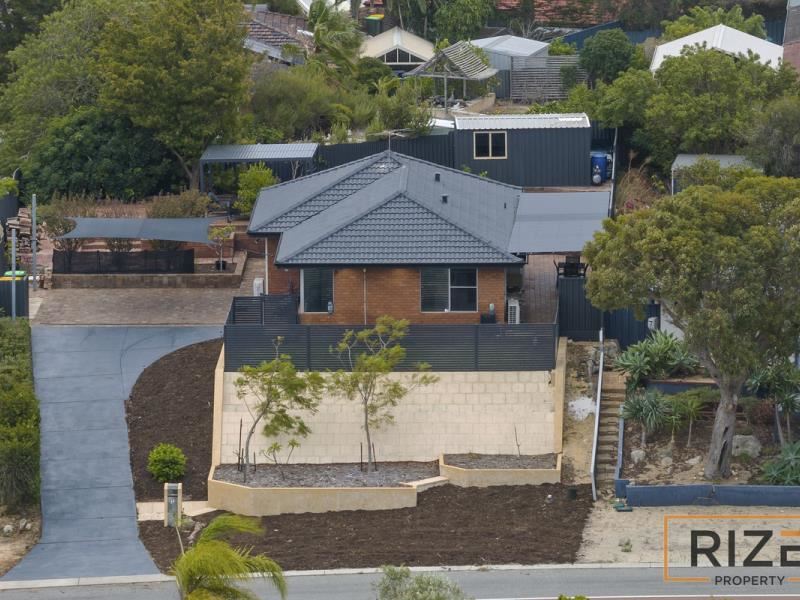 11 Ensign Way, Beldon WA 6027
