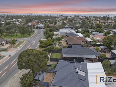 11 Ensign Way, Beldon WA 6027