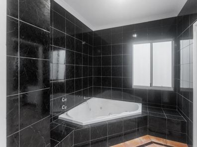 7 Redfin Court, Exmouth WA 6707