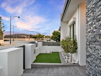 41 Randstone Parade, Butler WA 6036