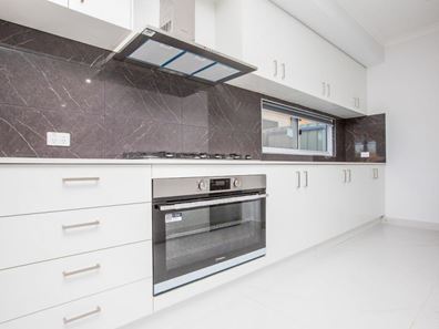 8 Crake Street, South Hedland WA 6722