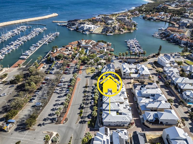 18 Ocean Falls Boulevard, Mindarie WA 6030