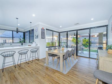 123 Dundatha Drive, Byford WA 6122