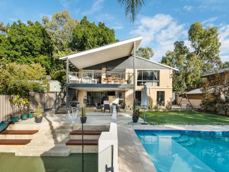 12 Ridge Street, Wembley Downs