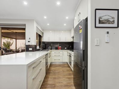 6/10 McKimmie Road, Palmyra WA 6157