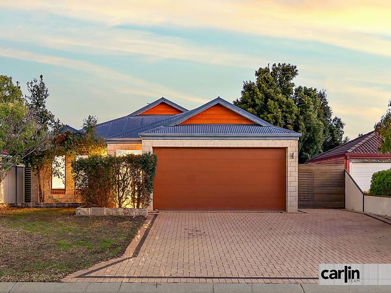 5 Charnley Bend, Success WA 6164