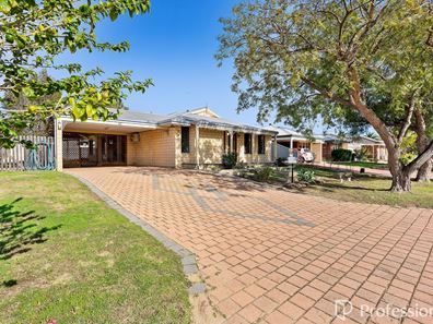 62 Gentle Circle, South Guildford WA 6055
