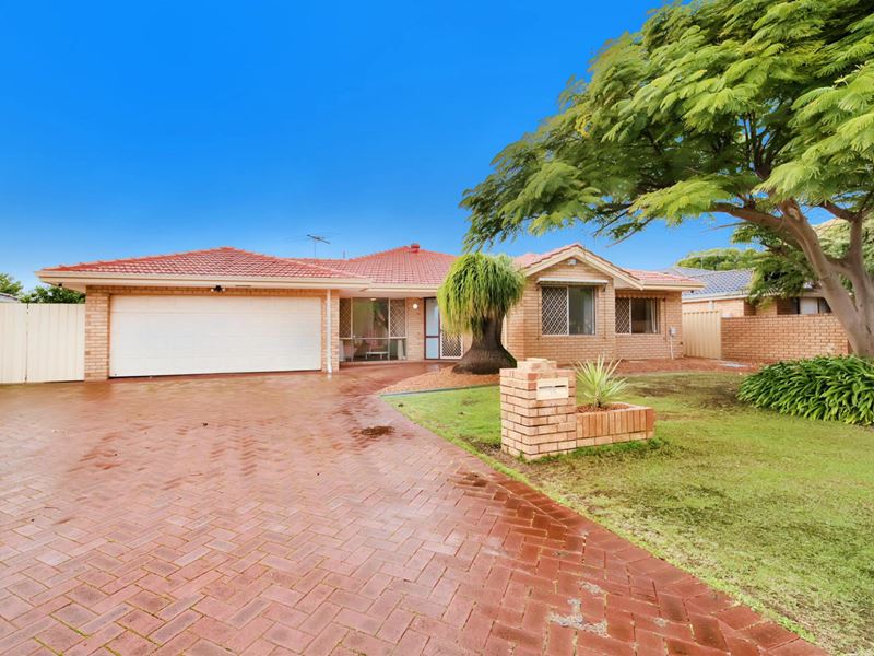 16 Seacom Court, Morley WA 6062