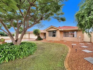 16 Seacom Court, Morley WA 6062