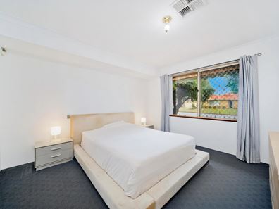 16 Seacom Court, Morley WA 6062