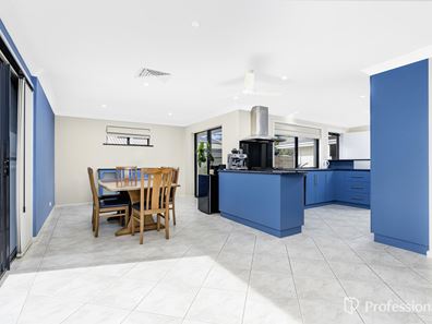 31 Eastbourne Road, Sunset Beach WA 6530