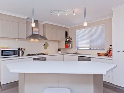 9C Watkins Street, Fremantle WA 6160
