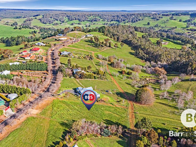 4 Golden Ash Rise, Kangaroo Gully WA 6255