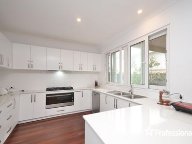 254 Berwick Street, Victoria Park WA 6100