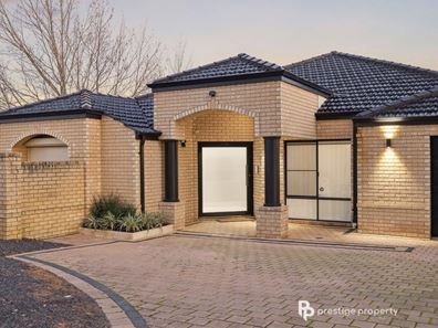 62 Parkwood Avenue, Woodvale WA 6026
