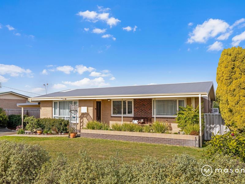 154 Collingwood Road, Collingwood Park WA 6330
