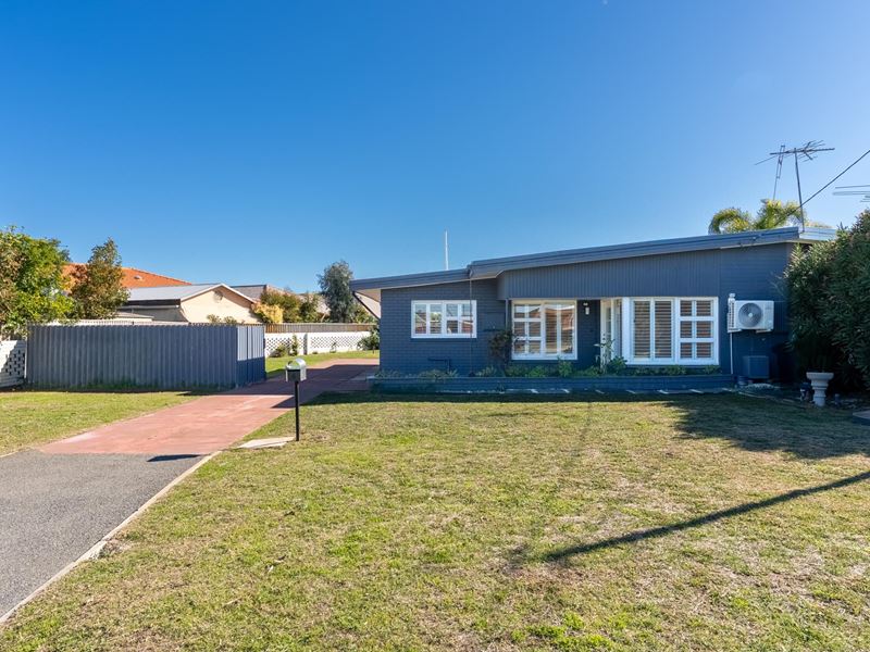 4 Tidefall Street, Safety Bay WA 6169